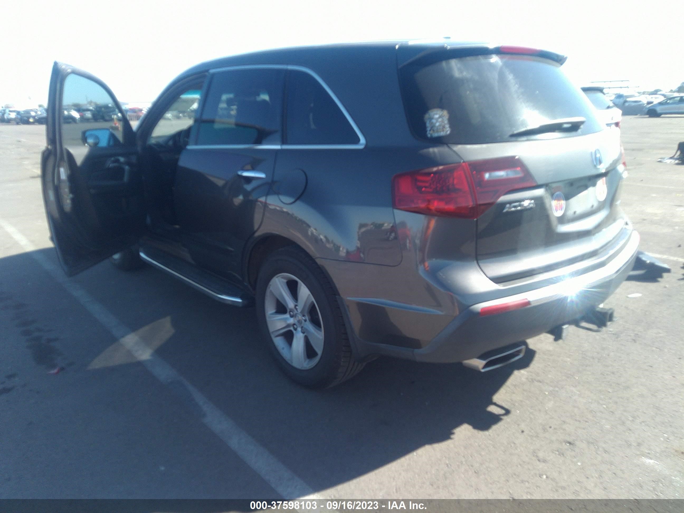 Photo 2 VIN: 2HNYD2H62AH505685 - ACURA MDX 