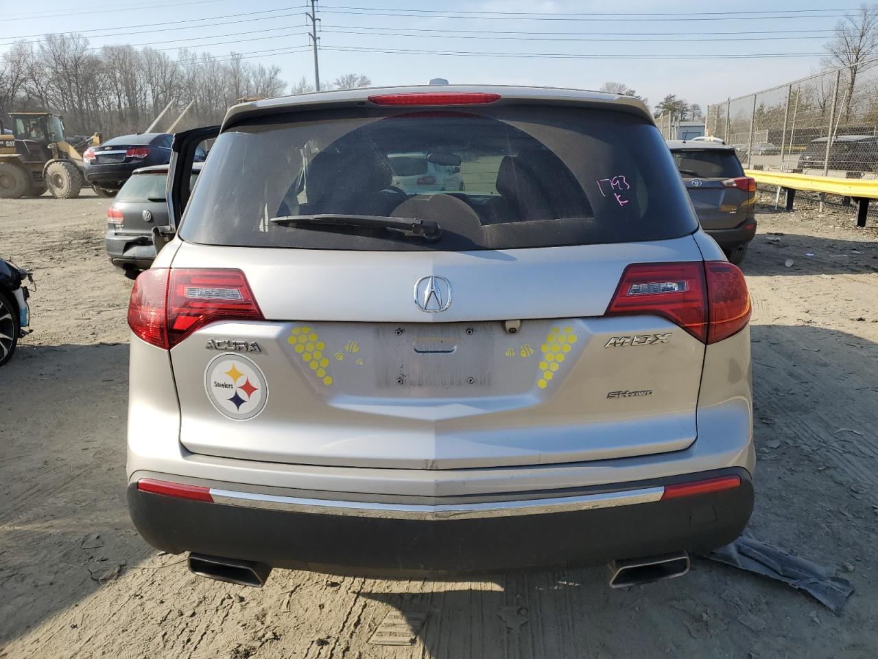 Photo 5 VIN: 2HNYD2H63BH532573 - ACURA MDX 