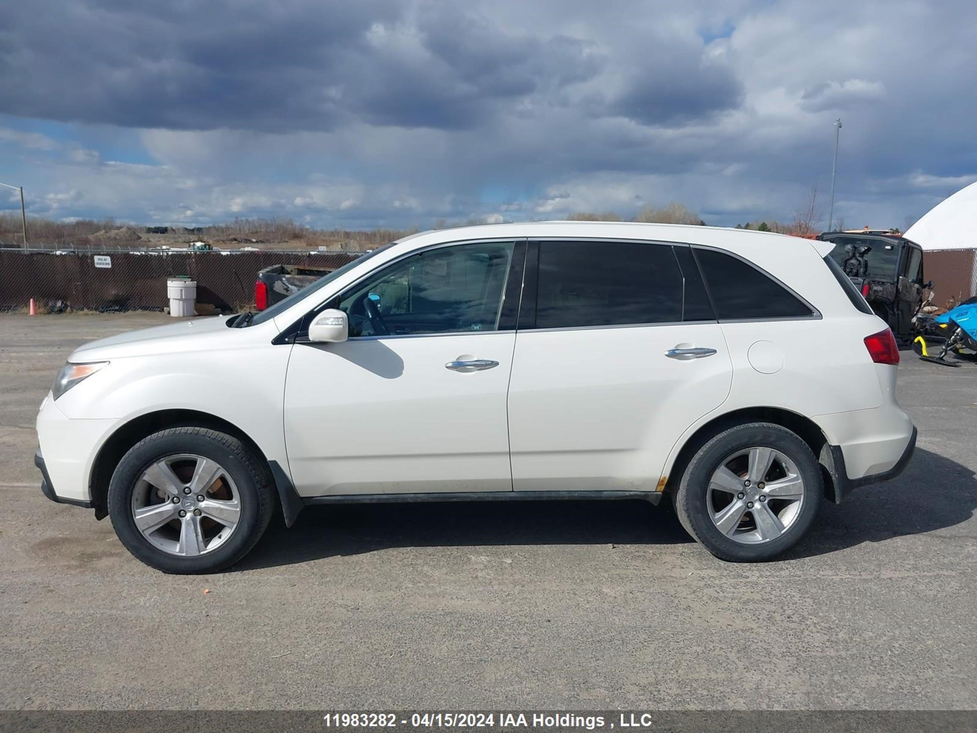 Photo 13 VIN: 2HNYD2H67AH002265 - ACURA MDX 