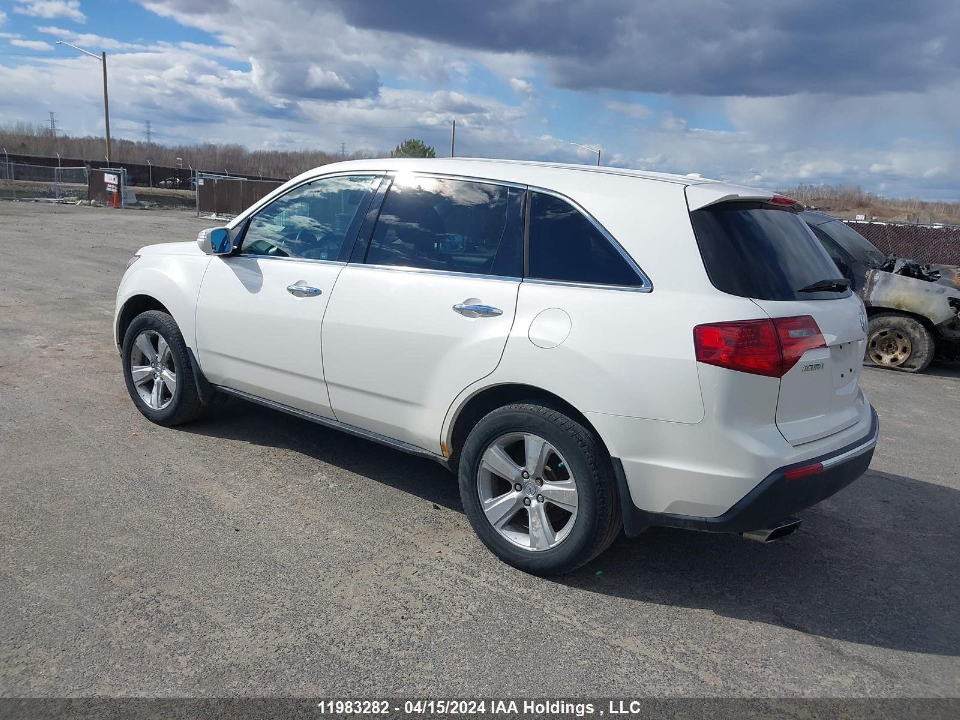 Photo 2 VIN: 2HNYD2H67AH002265 - ACURA MDX 