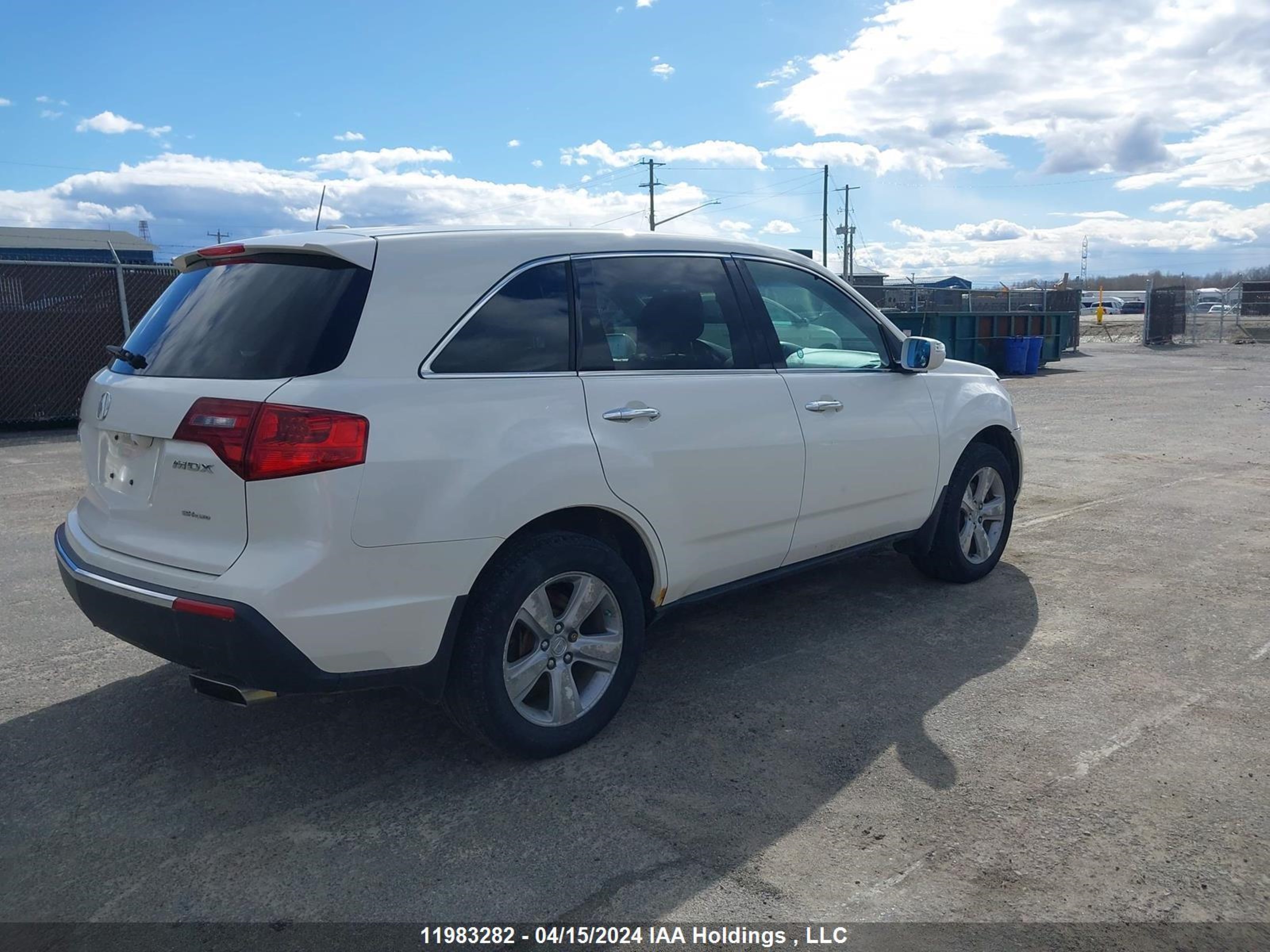 Photo 3 VIN: 2HNYD2H67AH002265 - ACURA MDX 