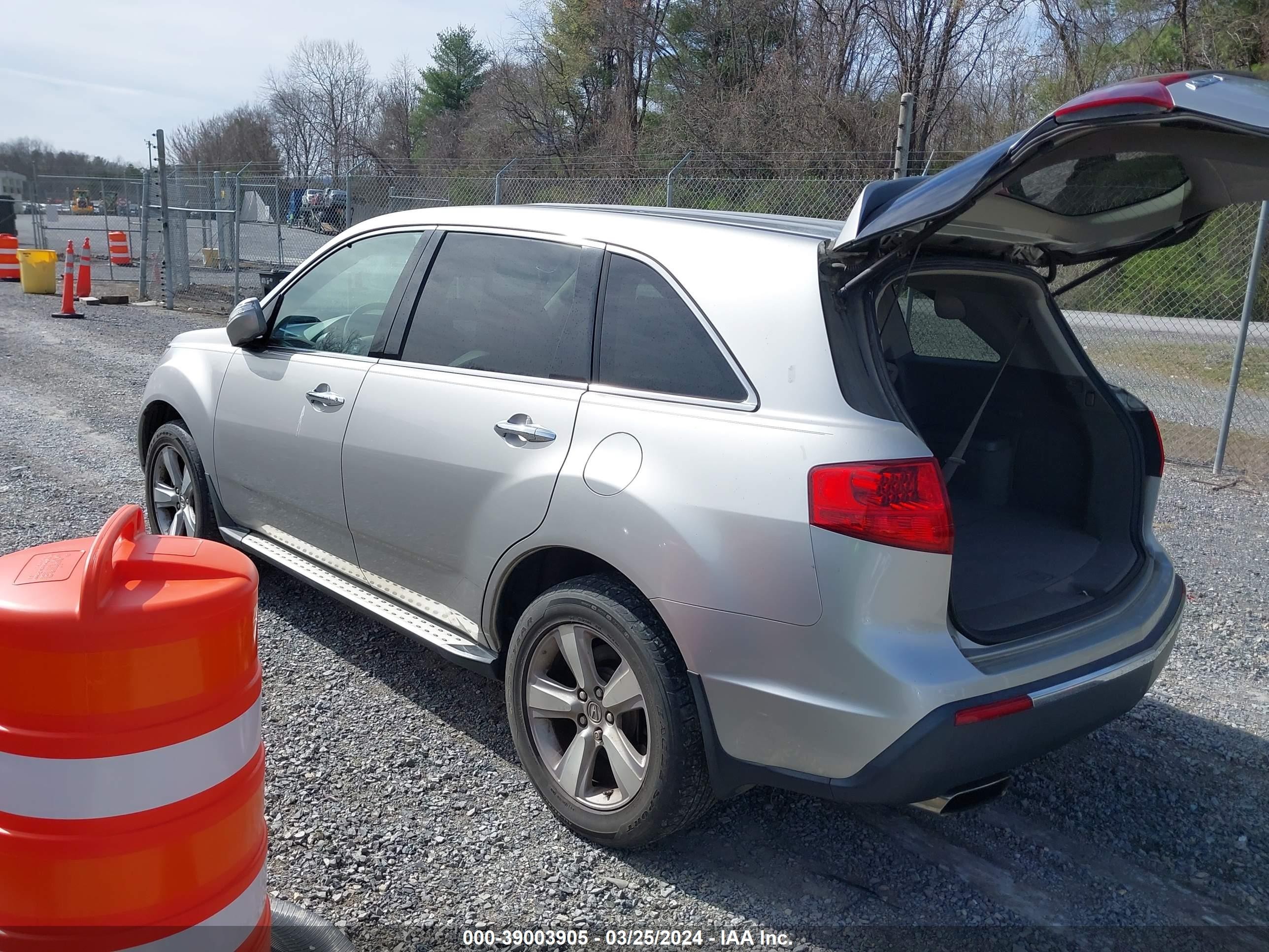 Photo 2 VIN: 2HNYD2H69BH515339 - ACURA MDX 