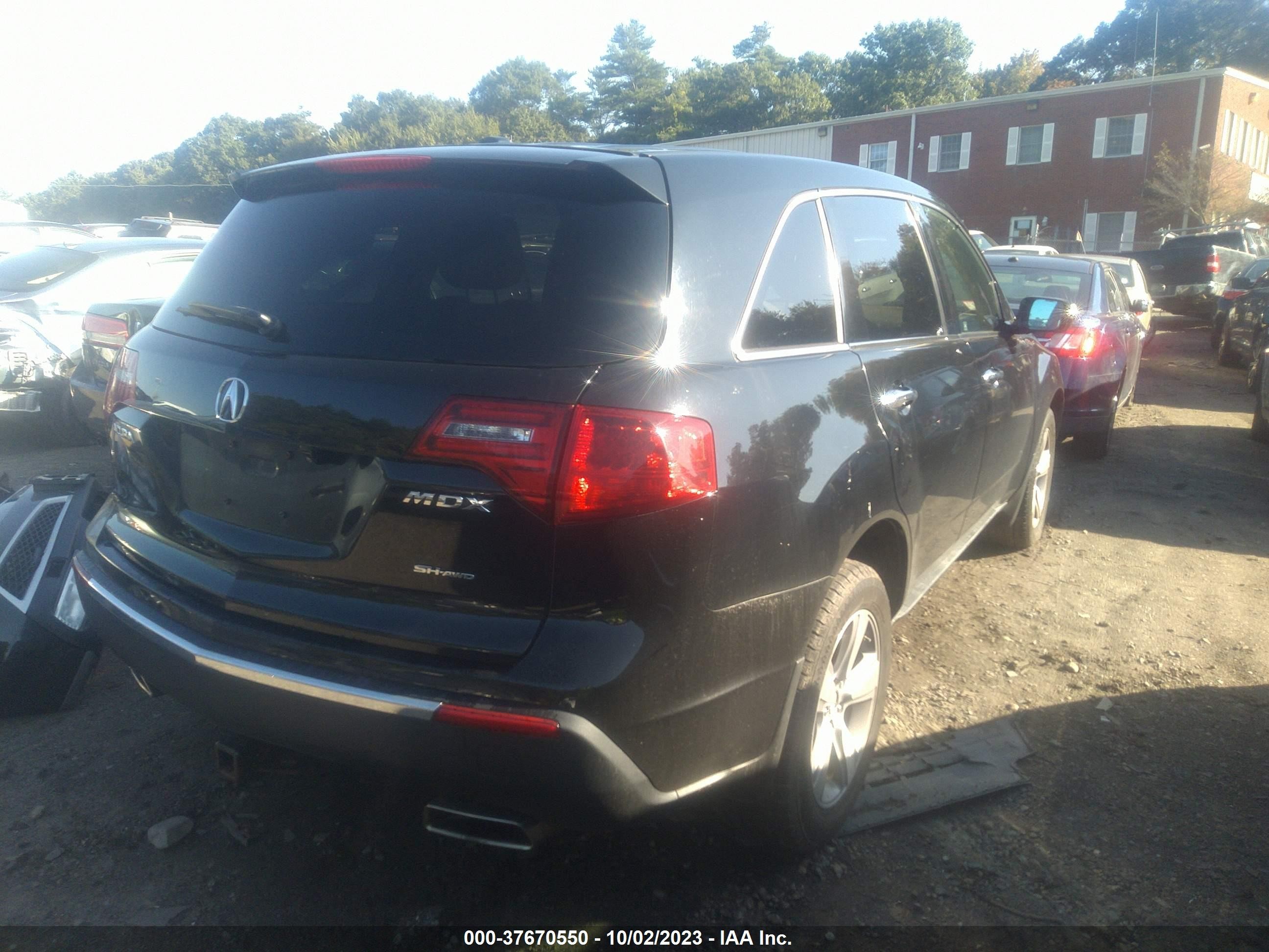 Photo 3 VIN: 2HNYD2H6XBH529220 - ACURA MDX 