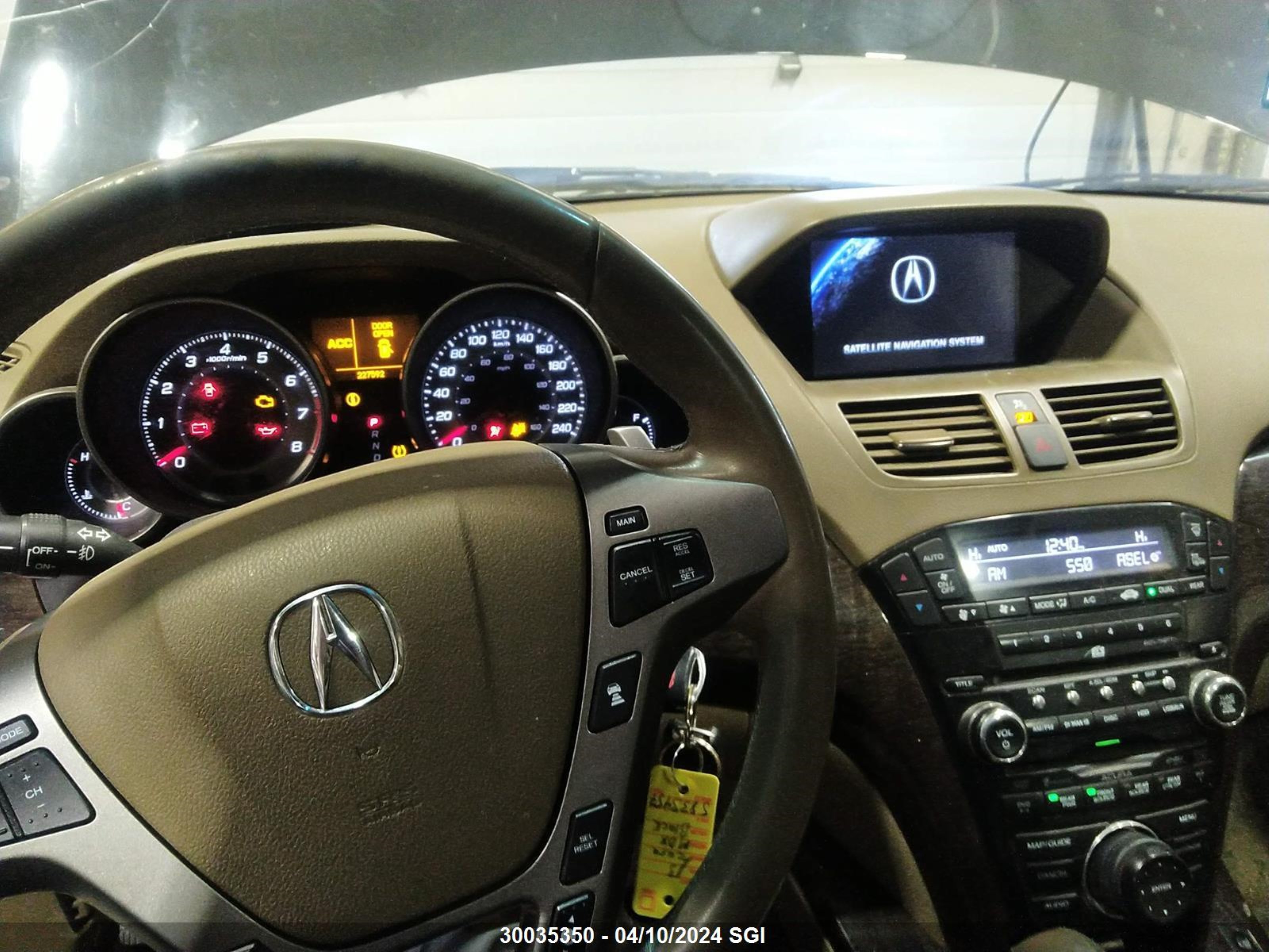 Photo 6 VIN: 2HNYD2H81DH002705 - ACURA MDX 