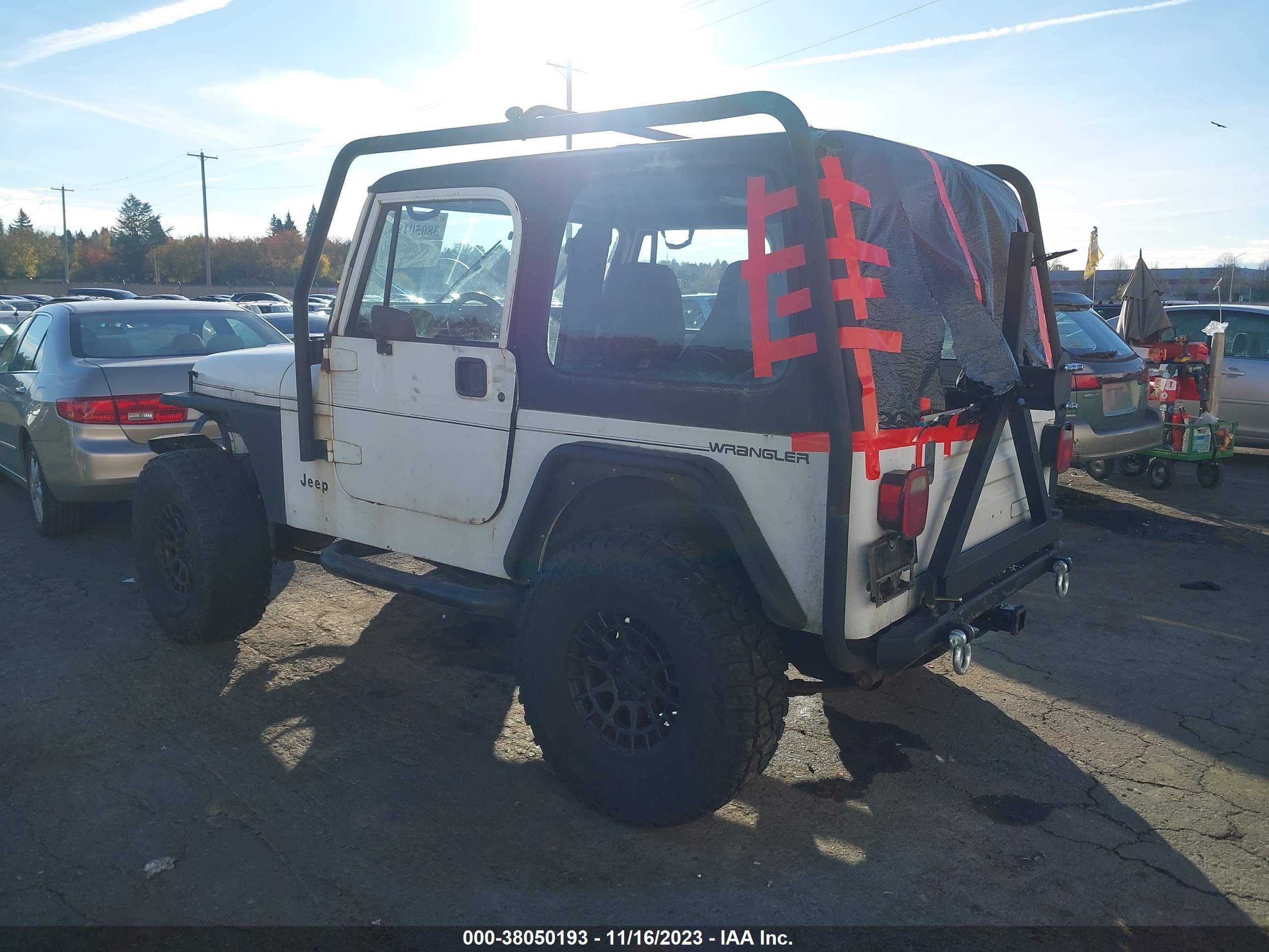 Photo 2 VIN: 2J4FY19P2NJ541923 - JEEP WRANGLER 