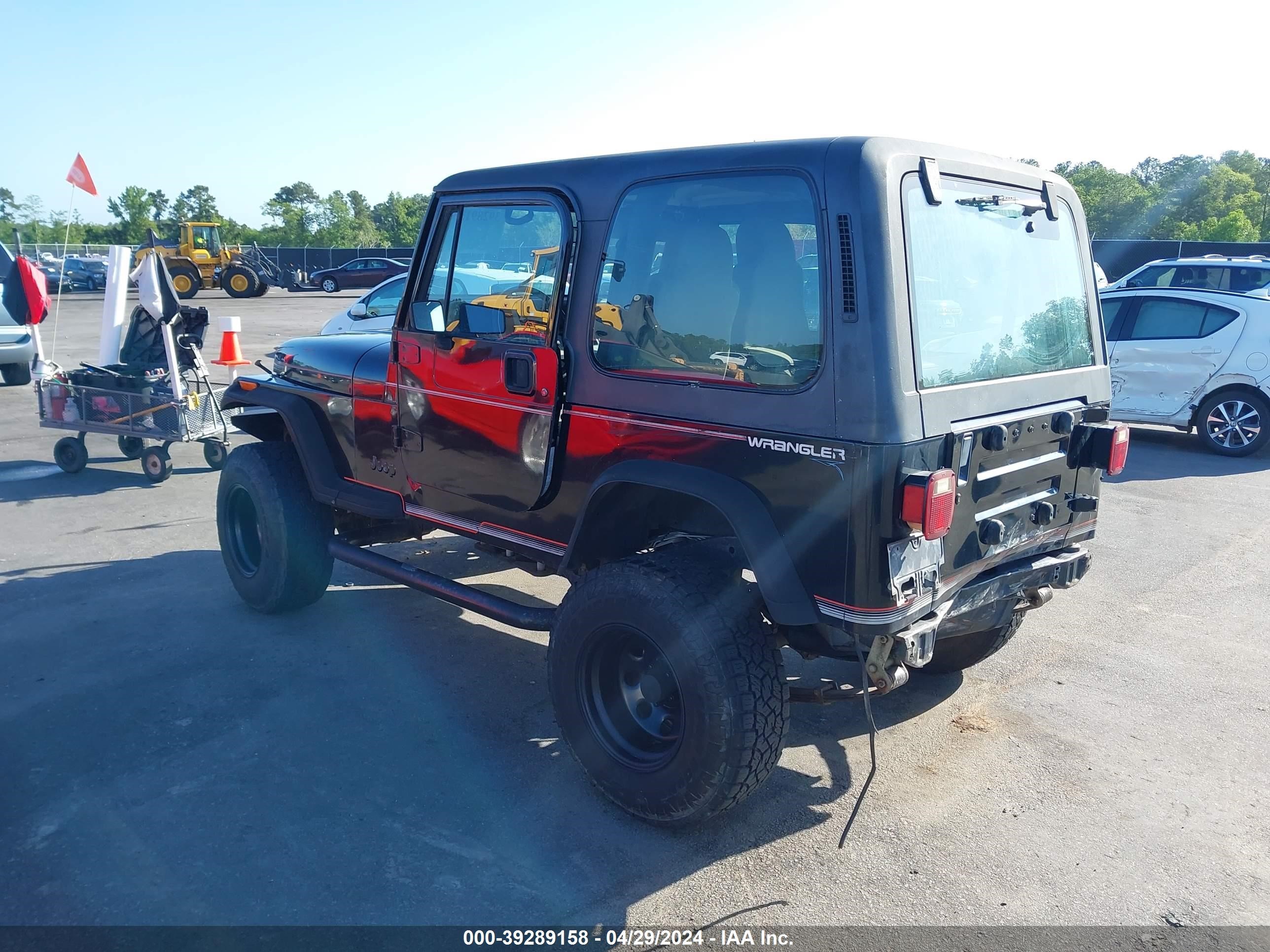 Photo 2 VIN: 2J4FY19P3NJ539209 - JEEP WRANGLER 