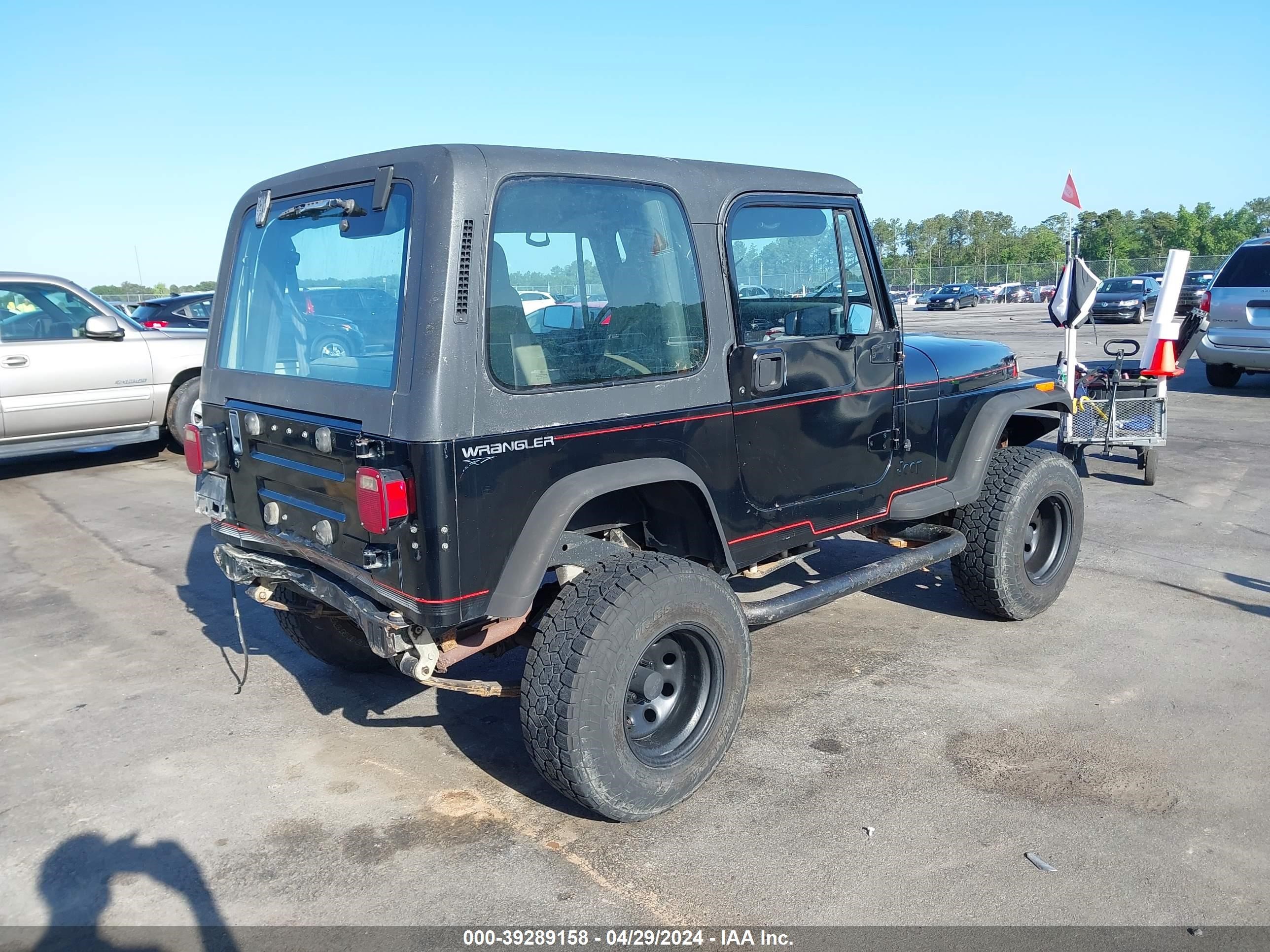 Photo 3 VIN: 2J4FY19P3NJ539209 - JEEP WRANGLER 