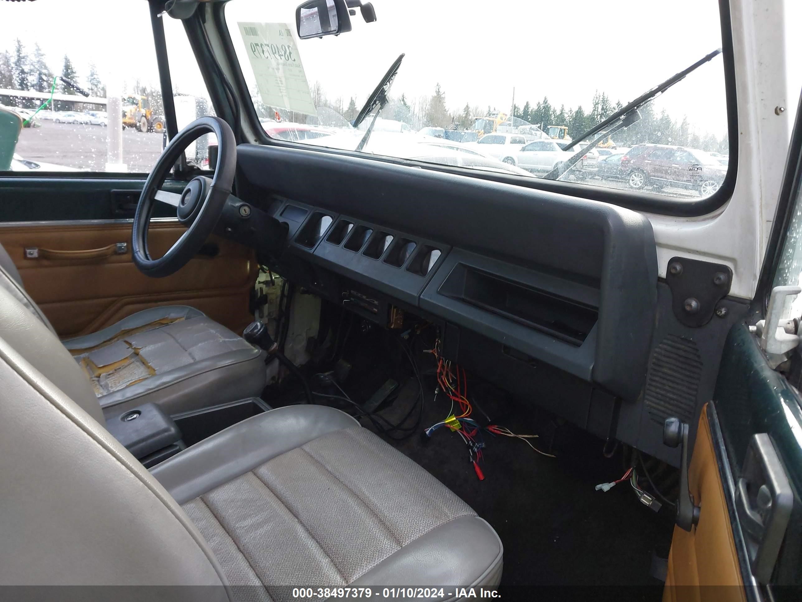 Photo 4 VIN: 2J4FY19P6NJ559633 - JEEP WRANGLER 