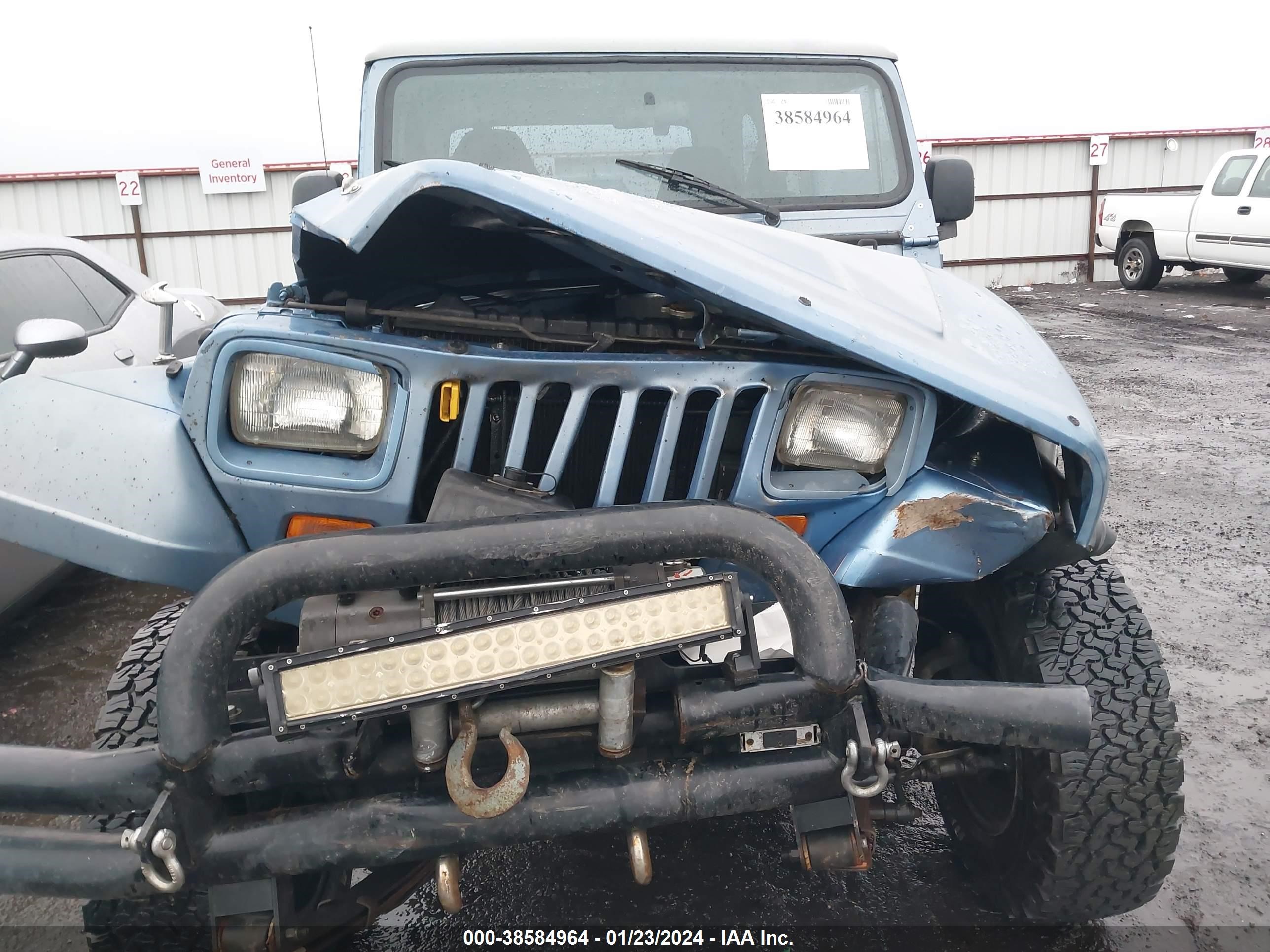 Photo 5 VIN: 2J4FY29T6KJ133391 - JEEP WRANGLER 