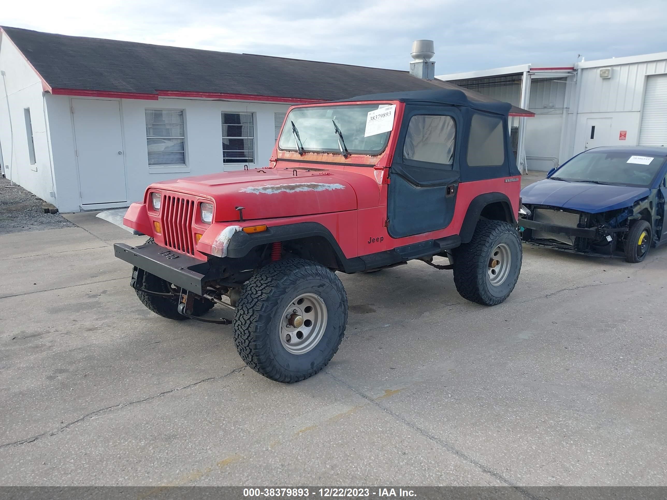 Photo 1 VIN: 2J4FY29TXKJ169200 - JEEP WRANGLER 