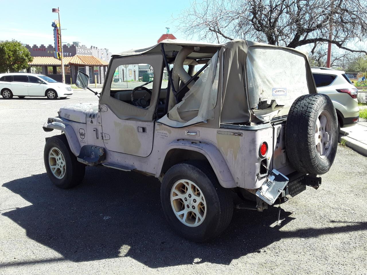 Photo 2 VIN: 2J4FY49S8MJ115867 - JEEP WRANGLER 