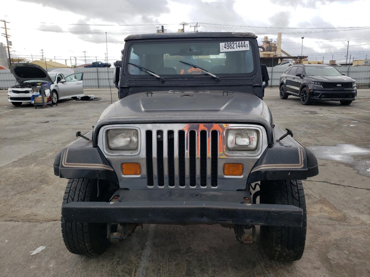 Photo 4 VIN: 2J4FY59M8KJ106431 - JEEP WRANGLER 