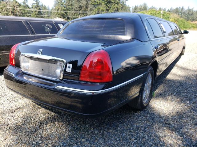 Photo 3 VIN: 2L1FL8JW0AX613819 - LINCOLN TOWN CAR E 