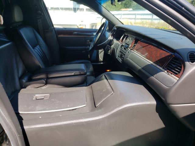 Photo 4 VIN: 2L1FL8JW3AX602491 - LINCOLN TOWN CAR E 