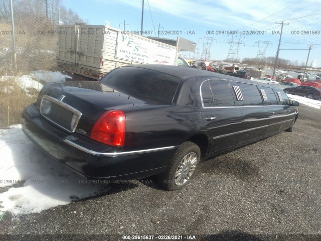 Photo 3 VIN: 2L1FL8JW4BX755480 - LINCOLN TOWN CAR 