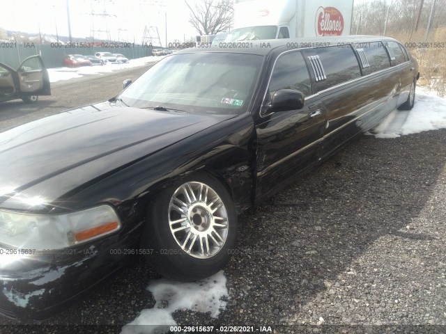 Photo 5 VIN: 2L1FL8JW4BX755480 - LINCOLN TOWN CAR 