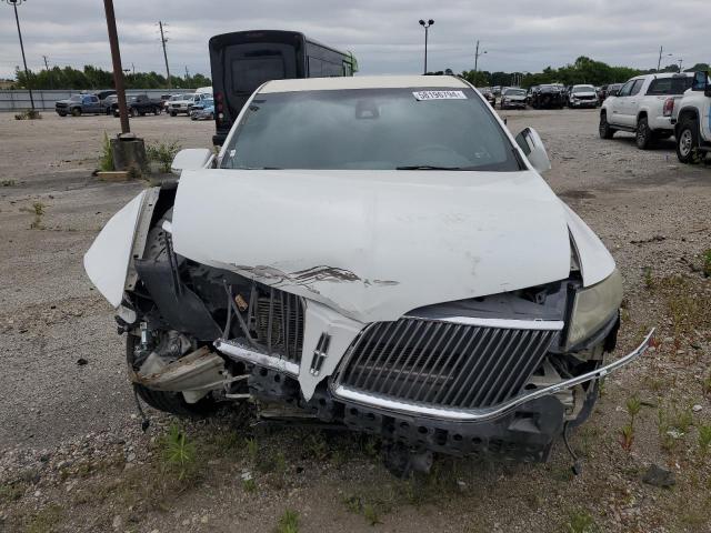 Photo 4 VIN: 2L1MJ5LT7HBL00014 - LINCOLN MKT 