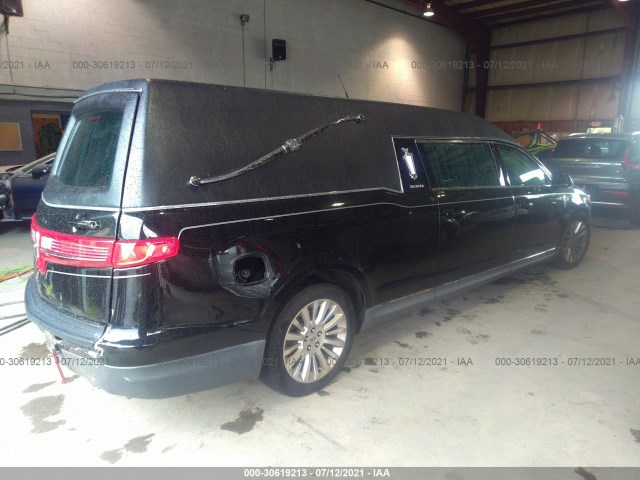 Photo 3 VIN: 2LJHJ5AR2BBJ54430 - LINCOLN MKT 