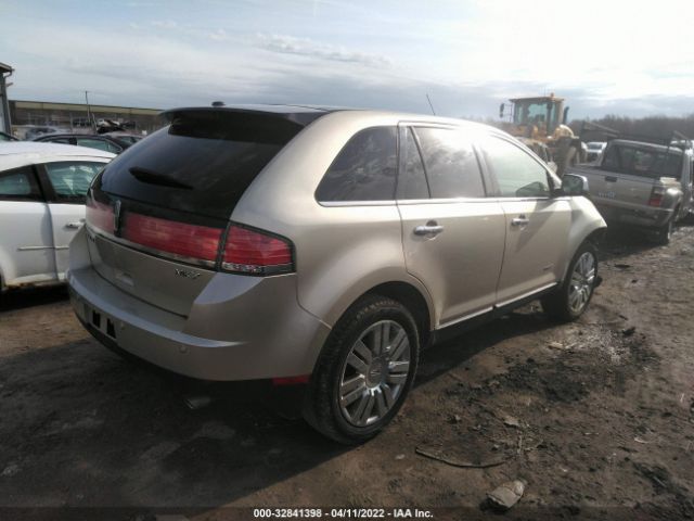 Photo 3 VIN: 2LMDJ6JC0ABJ14302 - LINCOLN MKX 