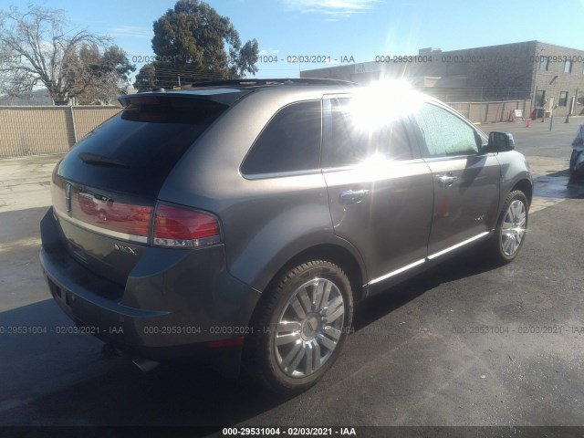 Photo 3 VIN: 2LMDJ6JC1ABJ01557 - LINCOLN MKX 