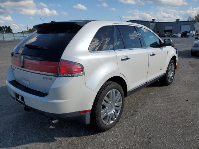 Photo 2 VIN: 2LMDJ6JC1ABJ05706 - LINCOLN MKX 