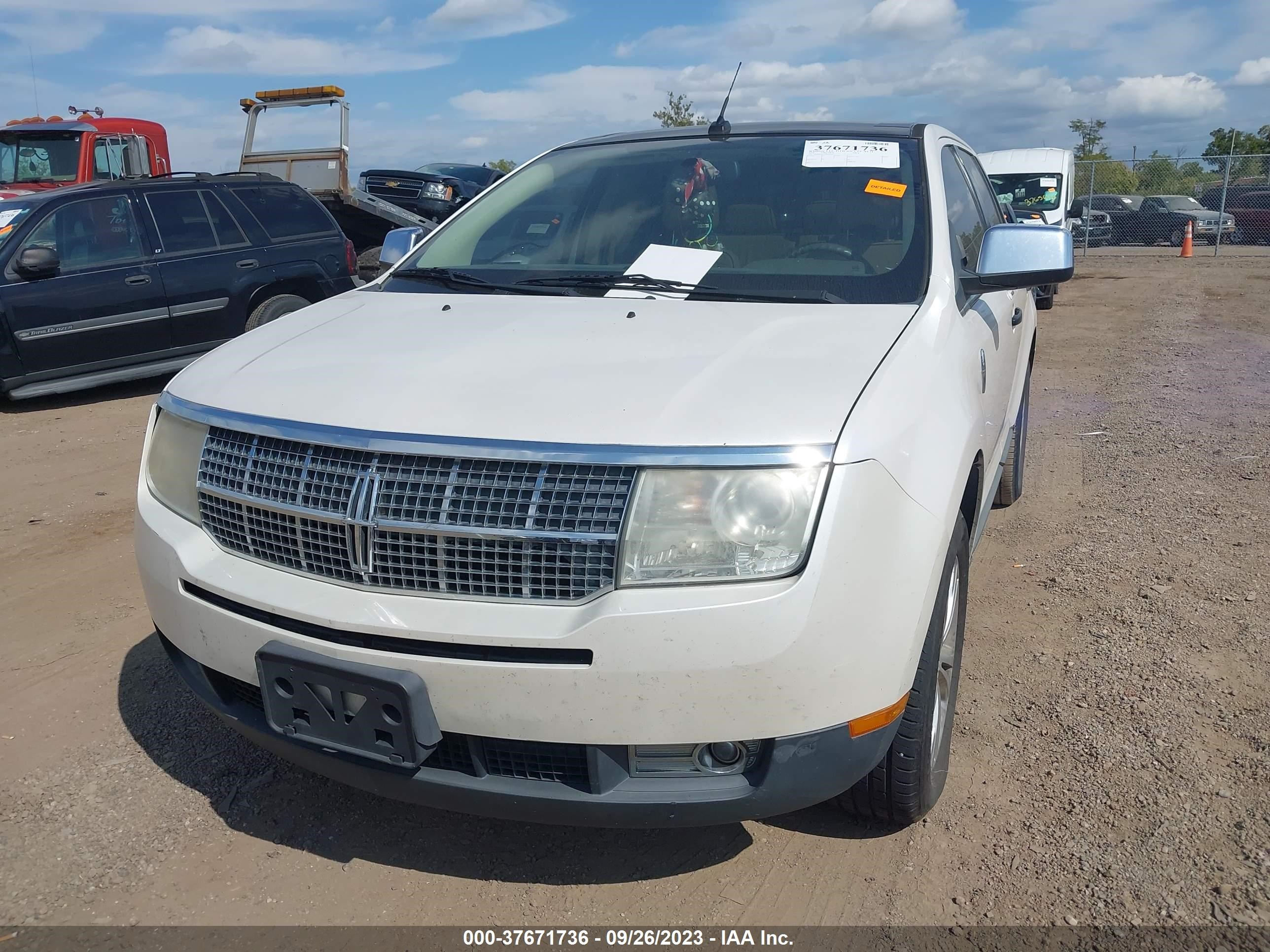 Photo 5 VIN: 2LMDJ6JC1ABJ05799 - LINCOLN MKX 