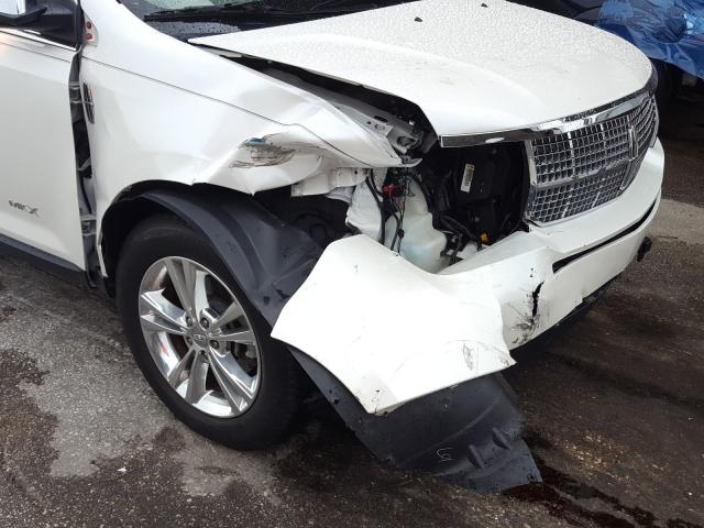 Photo 8 VIN: 2LMDJ6JC2ABJ34227 - LINCOLN MKX 