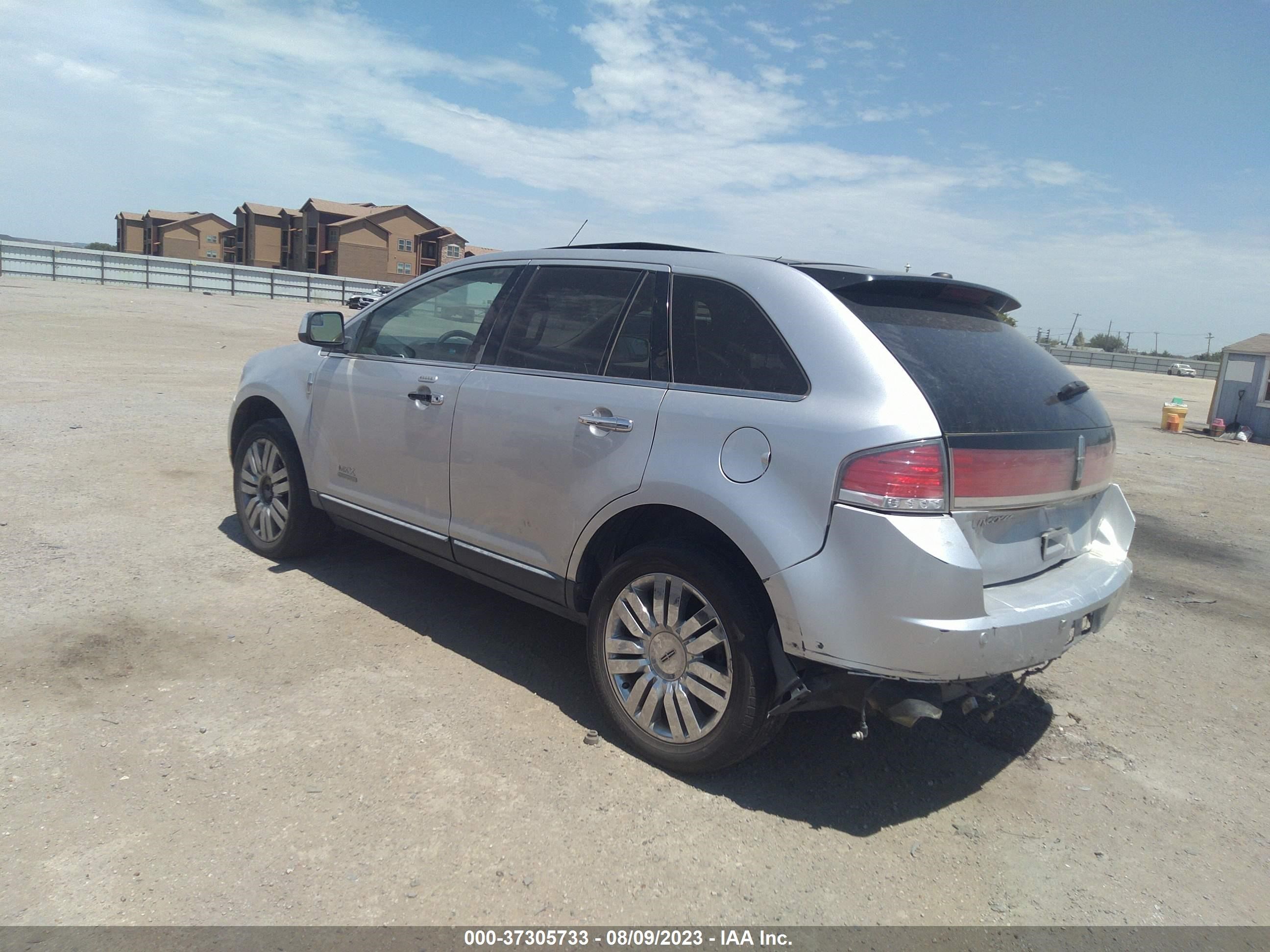 Photo 2 VIN: 2LMDJ6JC4ABJ07384 - LINCOLN MKX 