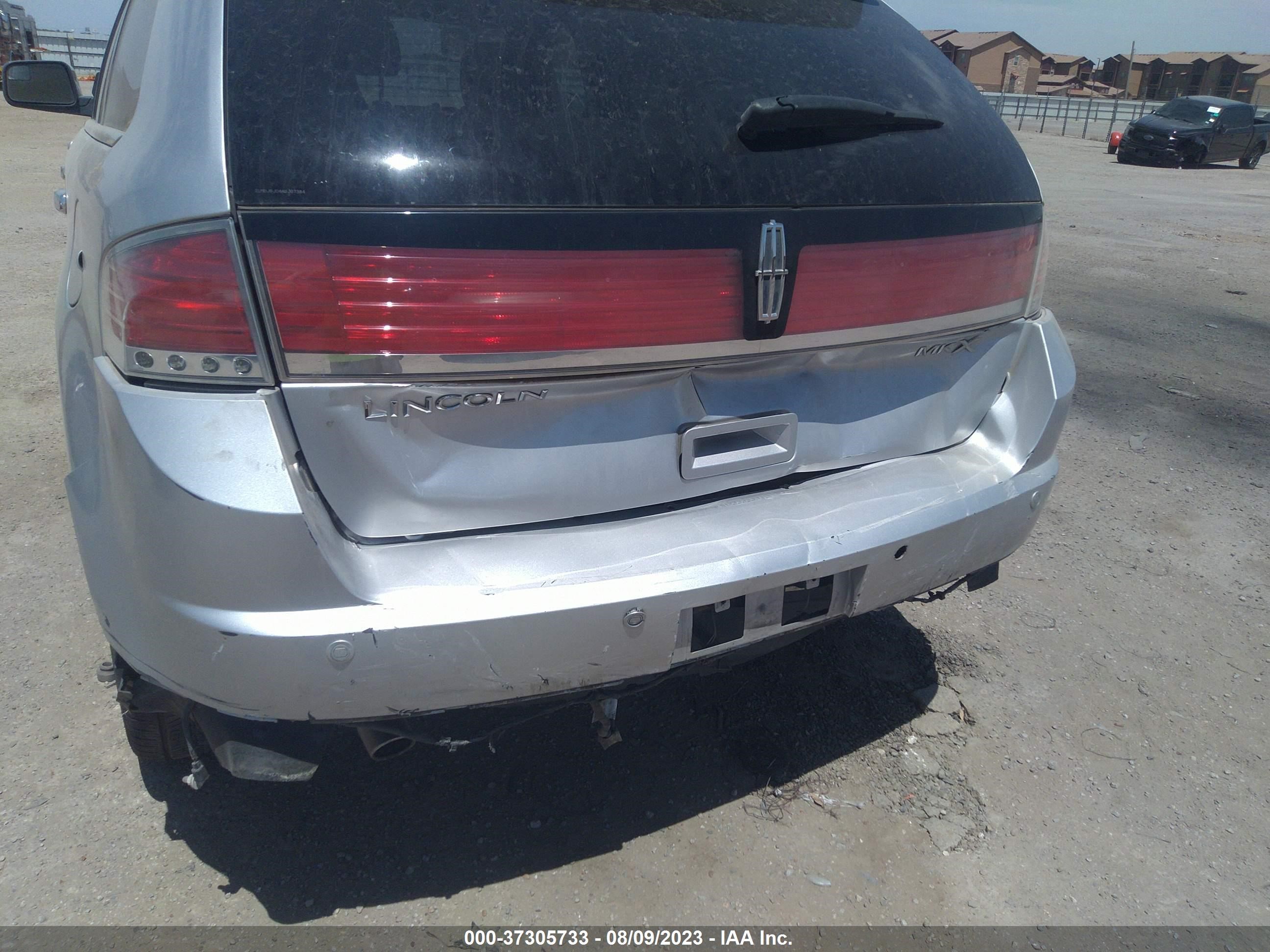 Photo 5 VIN: 2LMDJ6JC4ABJ07384 - LINCOLN MKX 