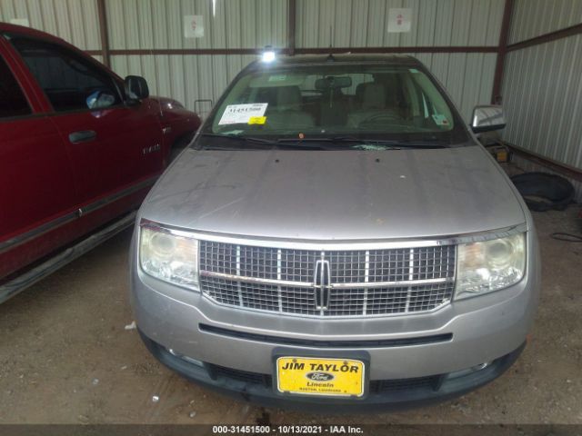 Photo 5 VIN: 2LMDJ6JC4ABJ19051 - LINCOLN MKX 