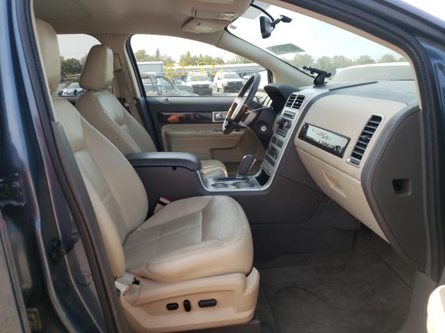 Photo 4 VIN: 2LMDJ6JC4ABJ32530 - LINCOLN MKX 