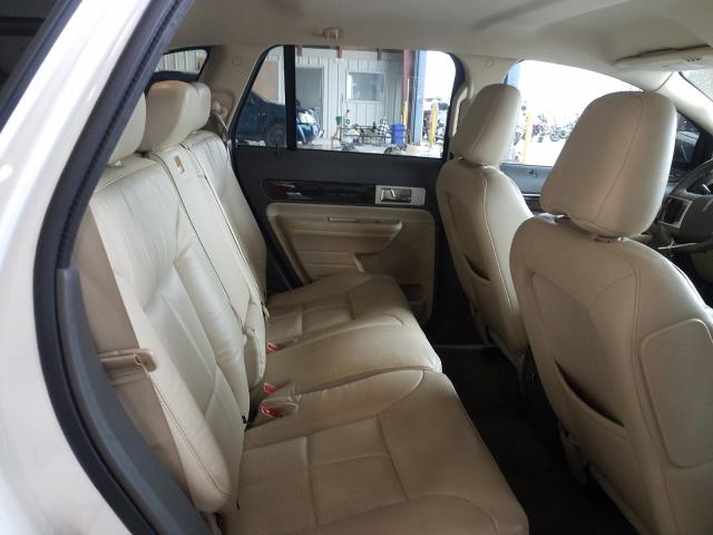 Photo 5 VIN: 2LMDJ6JC7ABJ17648 - LINCOLN MKX 