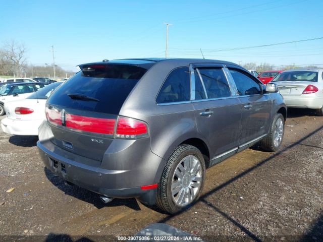 Photo 3 VIN: 2LMDJ6JC8ABJ02401 - LINCOLN MKX 