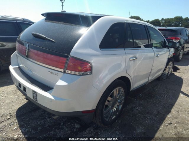 Photo 3 VIN: 2LMDJ6JC8ABJ17450 - LINCOLN MKX 