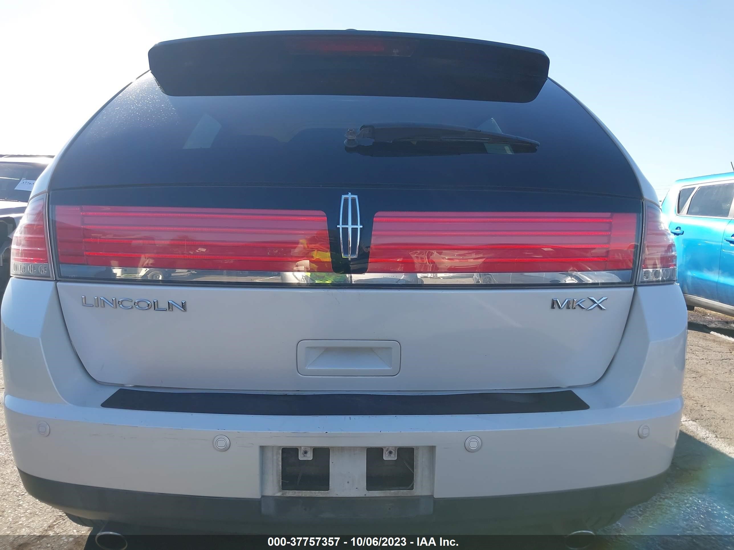 Photo 14 VIN: 2LMDJ6JC9ABJ13584 - LINCOLN MKX 