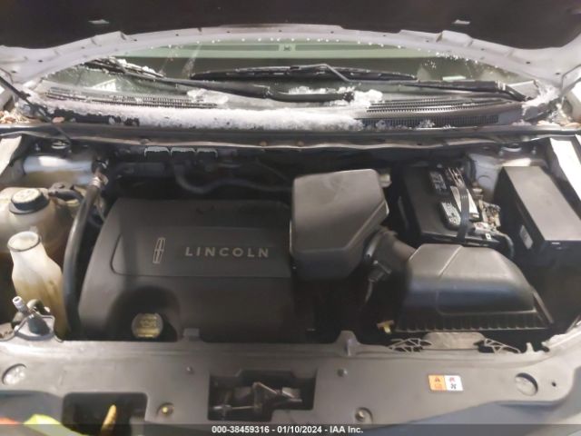 Photo 9 VIN: 2LMDJ6JK0BBJ04846 - LINCOLN MKX 