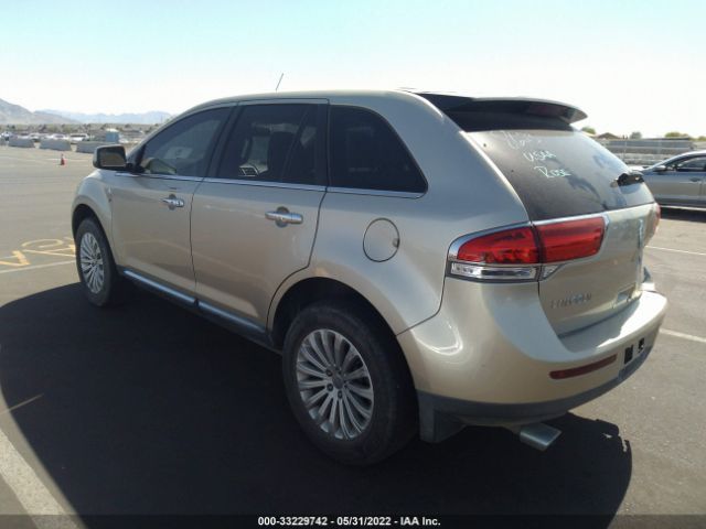 Photo 2 VIN: 2LMDJ6JK0BBJ06953 - LINCOLN MKX 