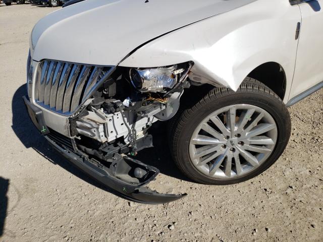 Photo 8 VIN: 2LMDJ6JK0BBJ08993 - LINCOLN MKX 