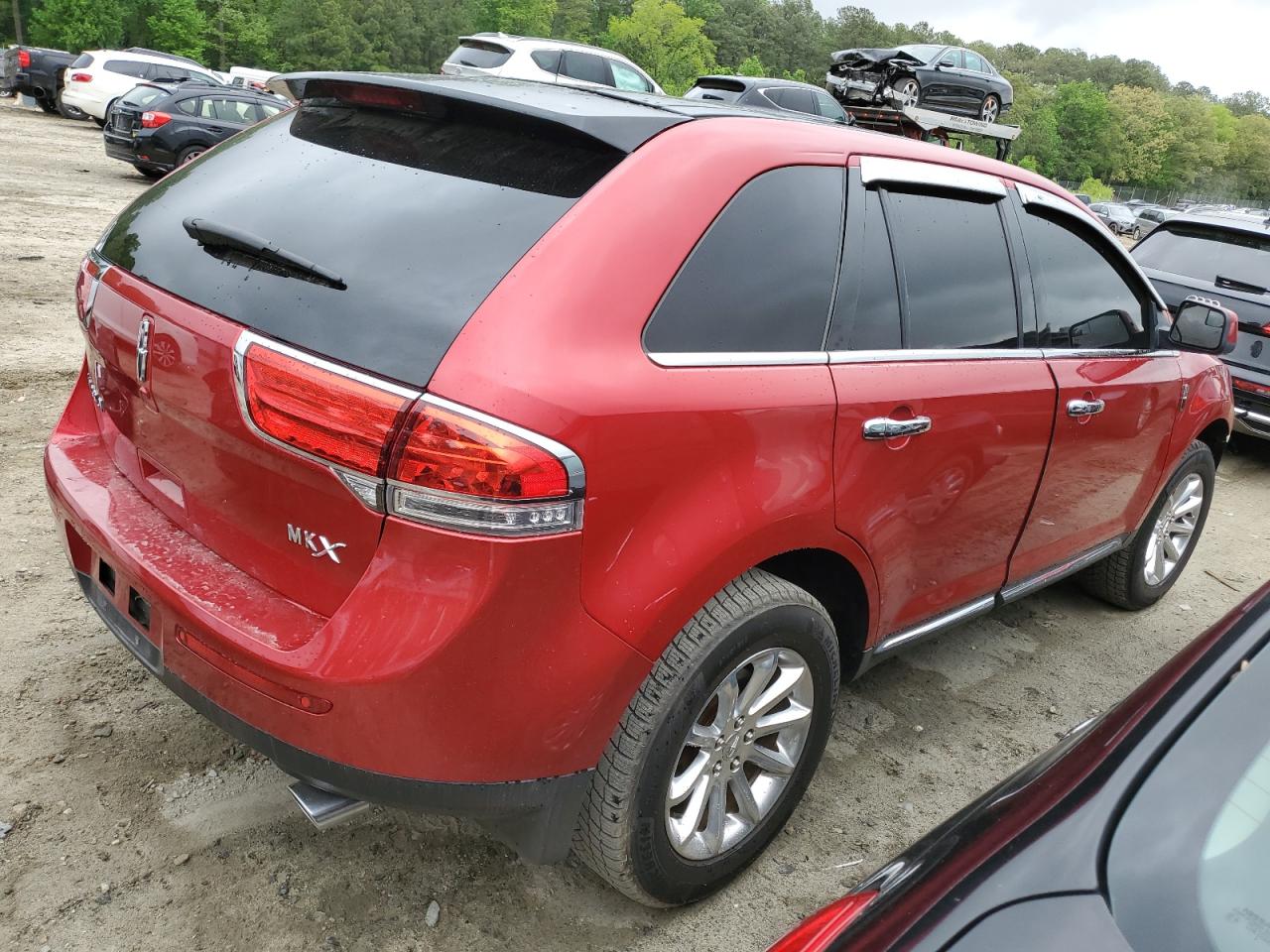 Photo 2 VIN: 2LMDJ6JK0BBJ09349 - LINCOLN MKX 