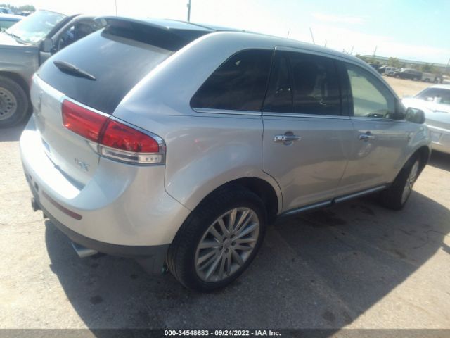 Photo 3 VIN: 2LMDJ6JK0BBJ29990 - LINCOLN MKX 