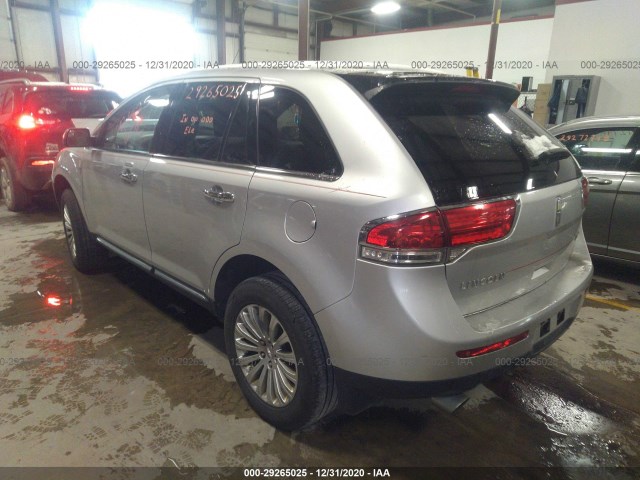 Photo 2 VIN: 2LMDJ6JK0CBL00657 - LINCOLN MKX 