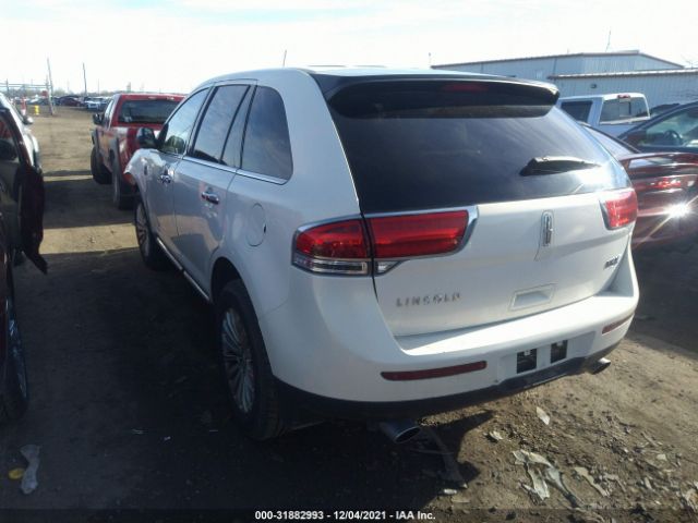 Photo 2 VIN: 2LMDJ6JK0CBL03672 - LINCOLN MKX 