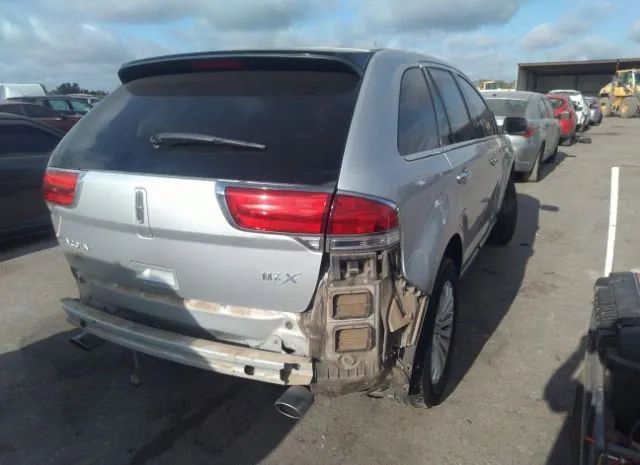 Photo 3 VIN: 2LMDJ6JK0CBL13943 - LINCOLN MKX 