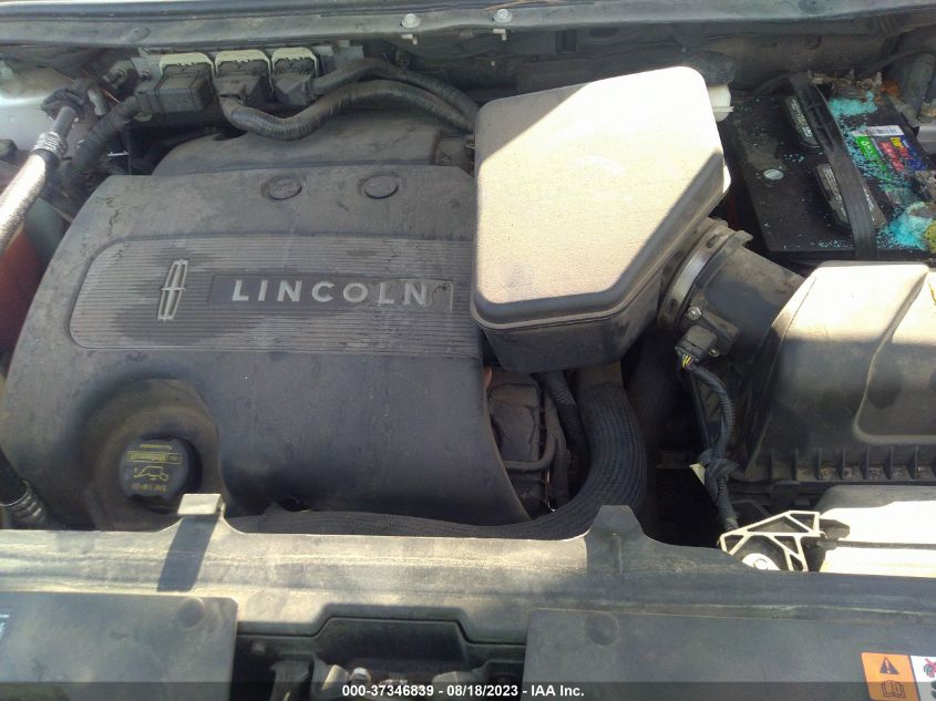 Photo 9 VIN: 2LMDJ6JK0CBL13943 - LINCOLN MKX 