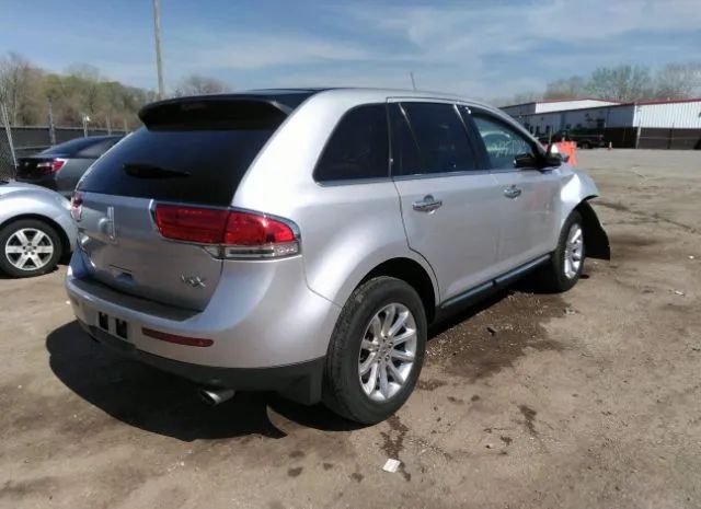 Photo 3 VIN: 2LMDJ6JK0DBL04791 - LINCOLN MKX 