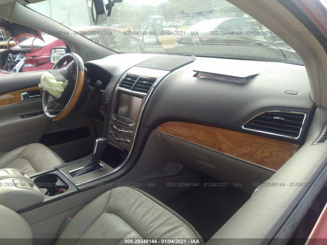 Photo 4 VIN: 2LMDJ6JK0DBL12289 - LINCOLN MKX 