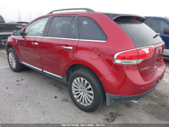 Photo 2 VIN: 2LMDJ6JK0DBL24944 - LINCOLN MKX 