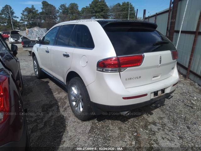 Photo 2 VIN: 2LMDJ6JK0FBL26714 - LINCOLN MKX 