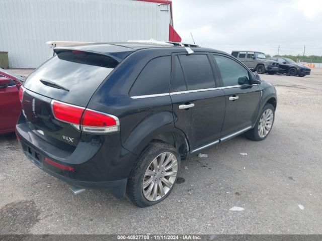 Photo 3 VIN: 2LMDJ6JK0FBL32156 - LINCOLN MKX 