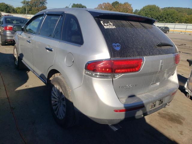 Photo 2 VIN: 2LMDJ6JK1BBJ28895 - LINCOLN MKX 